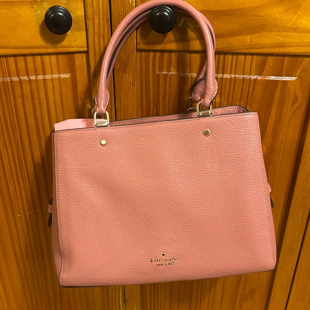 Kate Spade Leila pebbled leather medium satchel